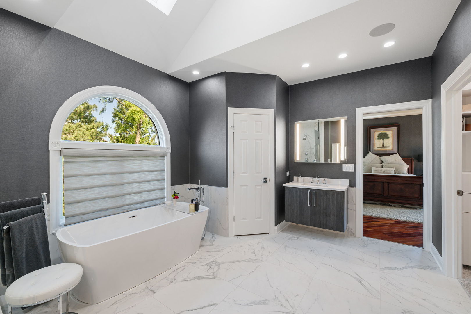 11658 COUNTRY POND Drive