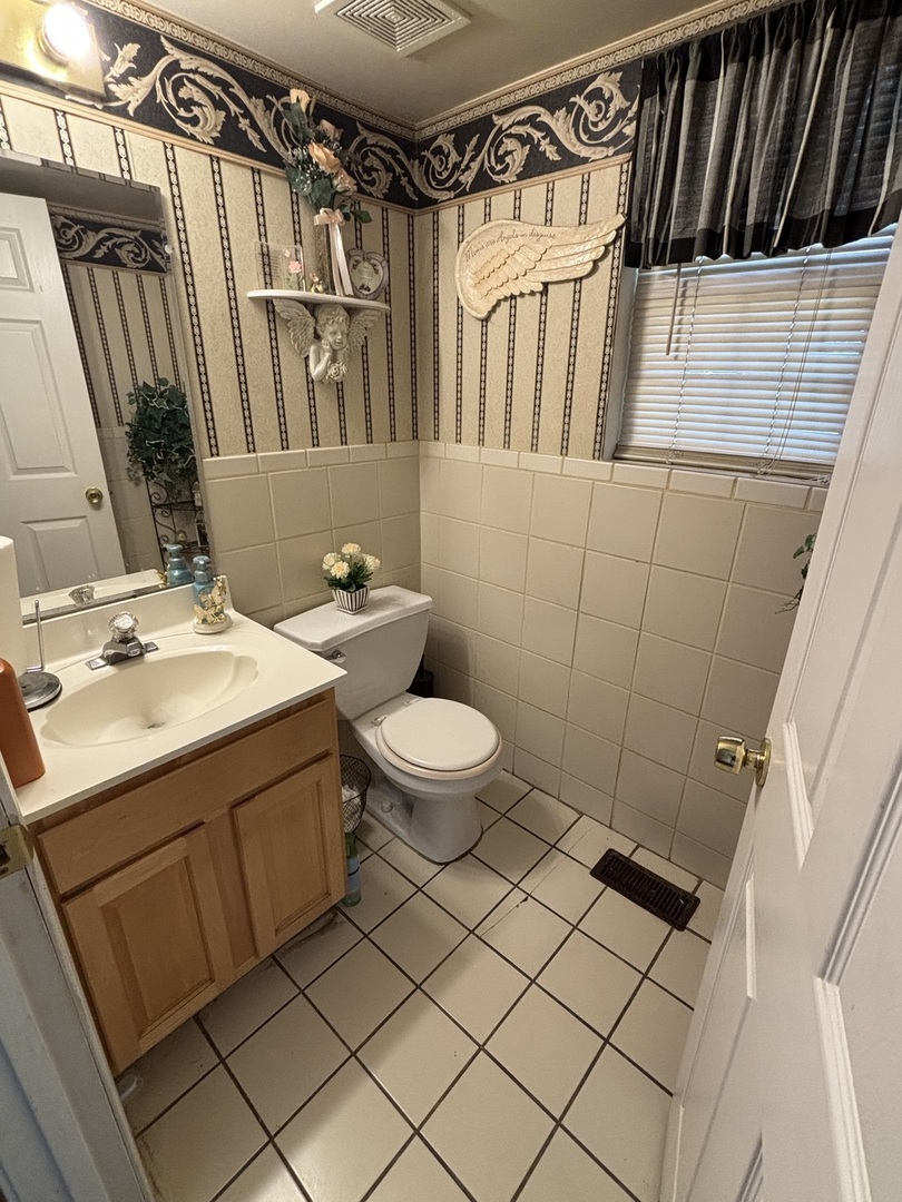 18606 Loras Court