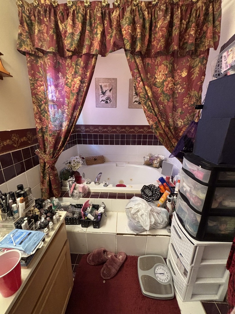 18606 Loras Court