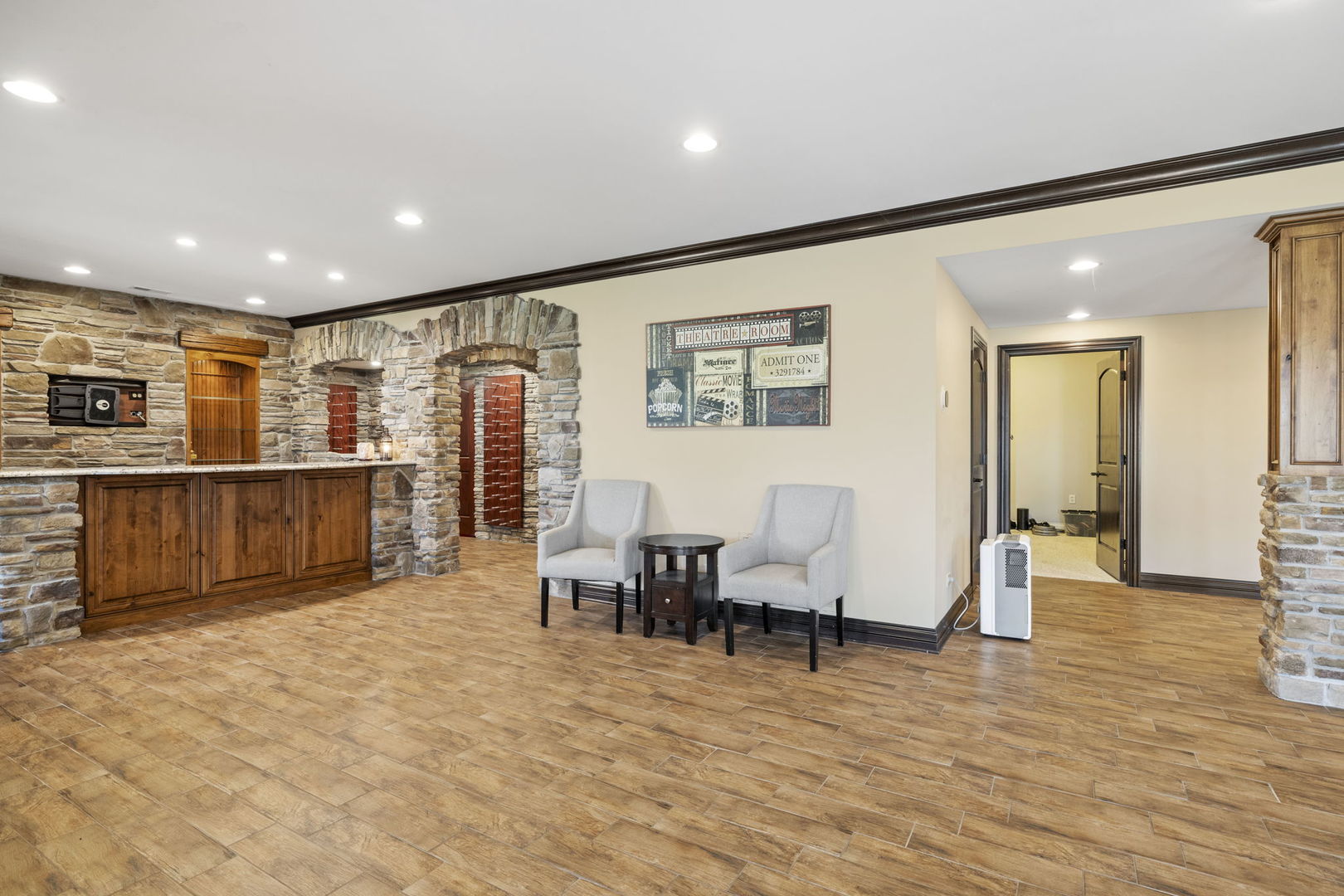 21606 Skyway Drive