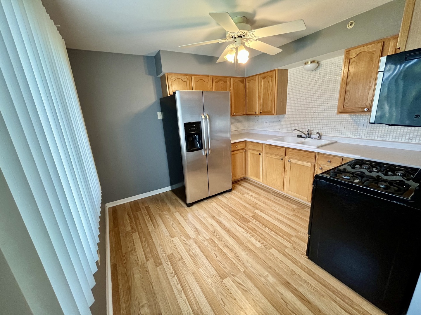 7101 W 166th Street Unit: 1c