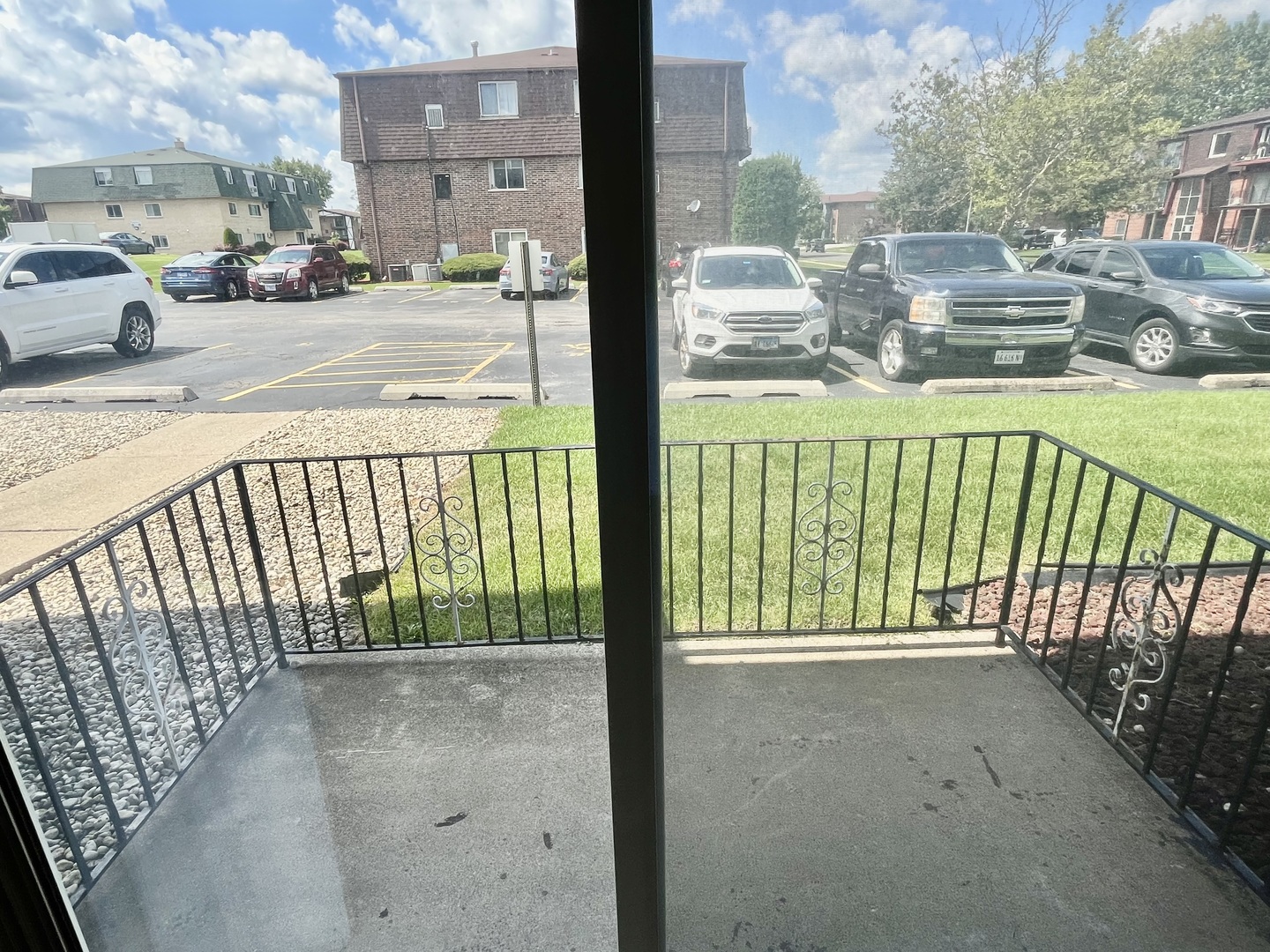 7101 W 166th Street Unit: 1c