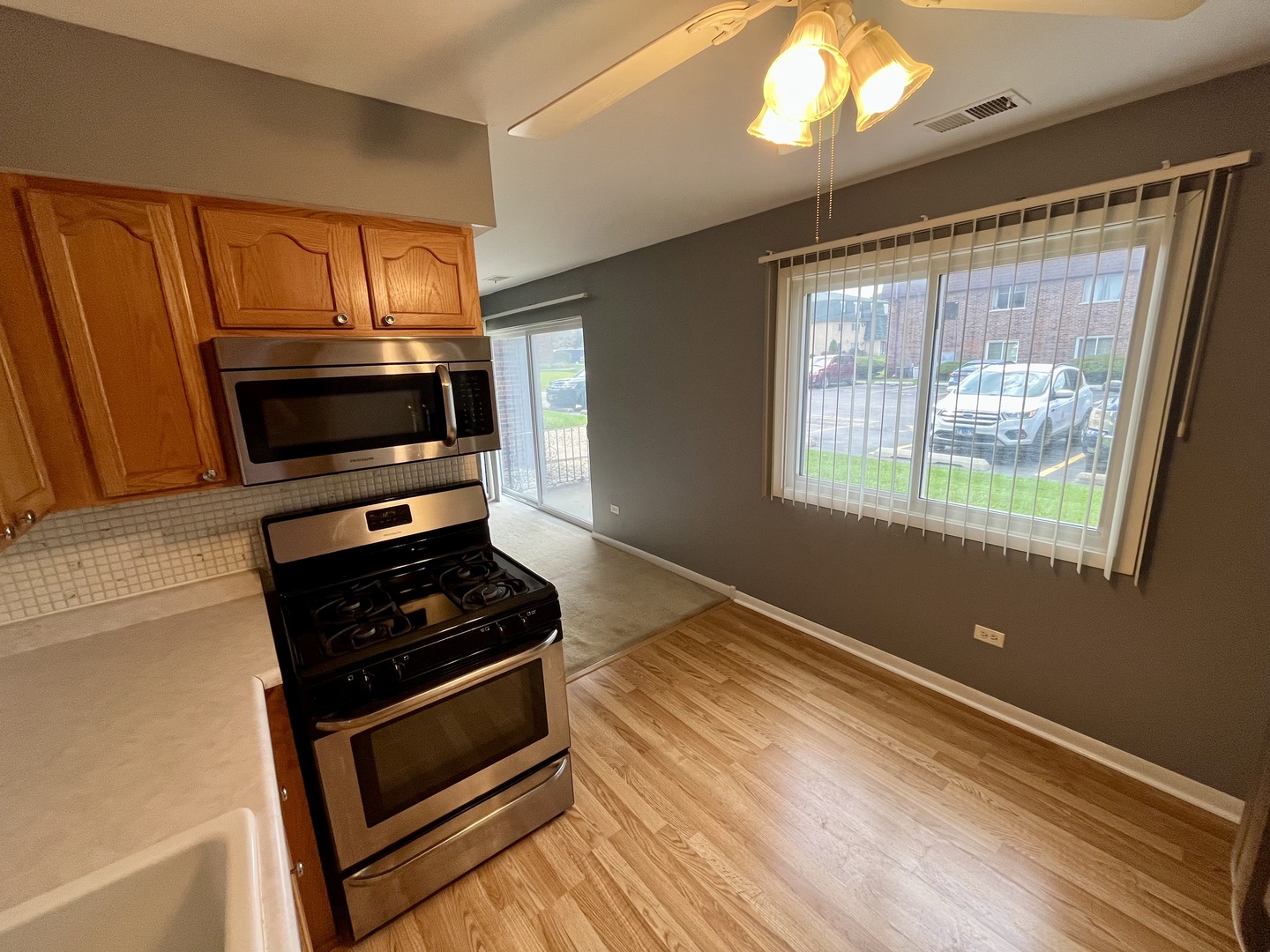 7101 W 166th Street Unit: 1c