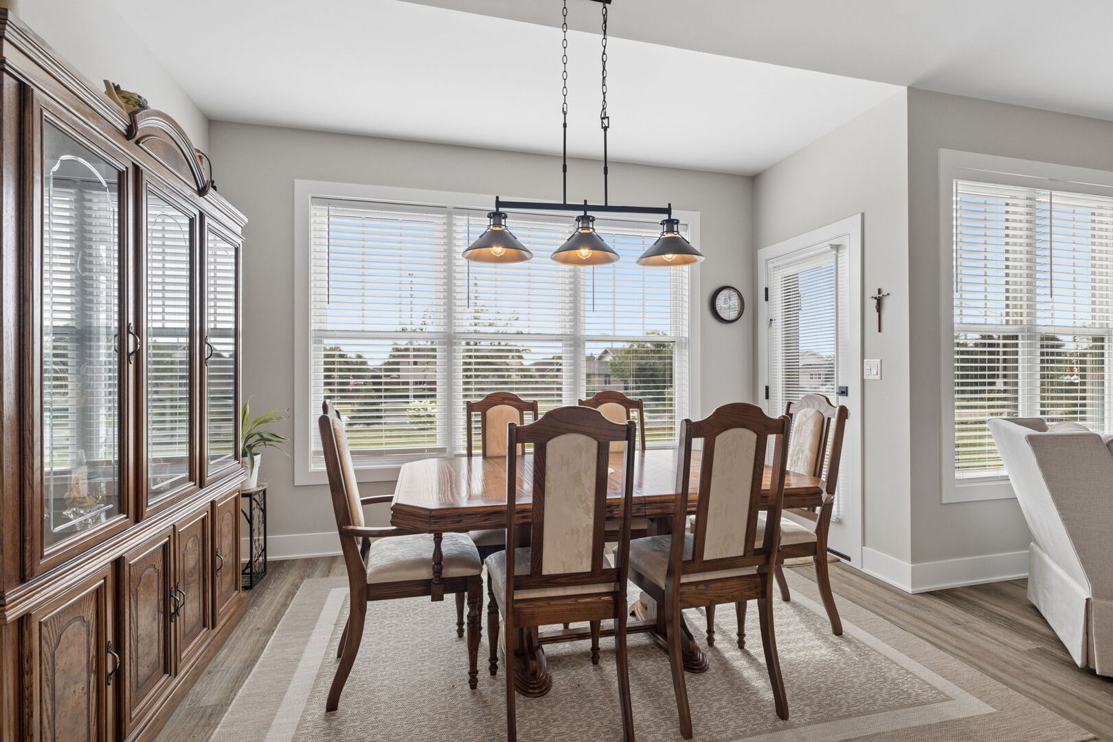 8801 Willow Lane