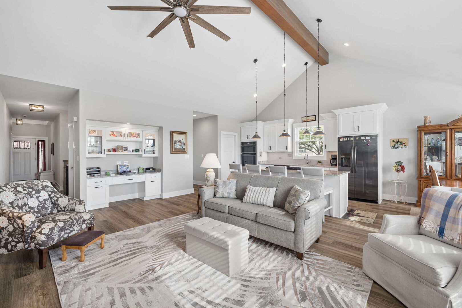 8801 Willow Lane
