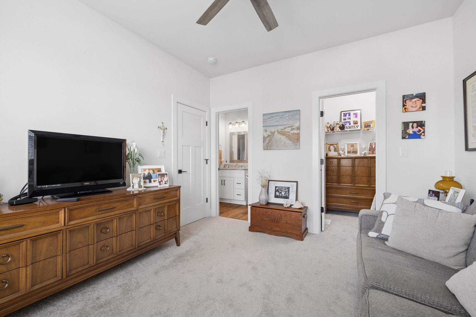 8801 Willow Lane