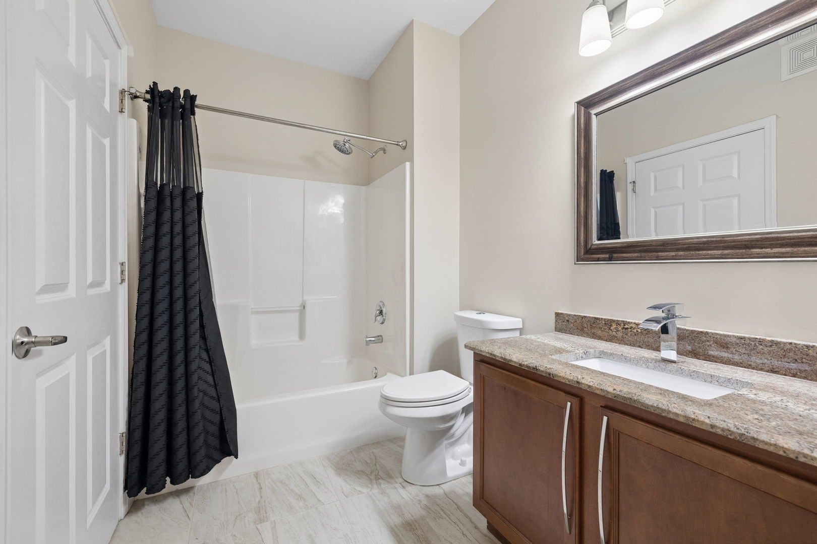 1032 SWIFT Road Unit: 1B