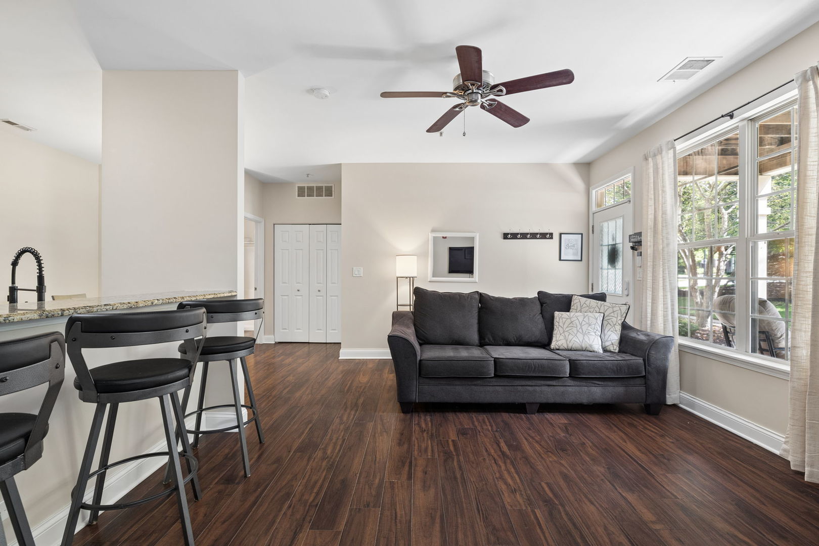 1032 SWIFT Road Unit: 1B