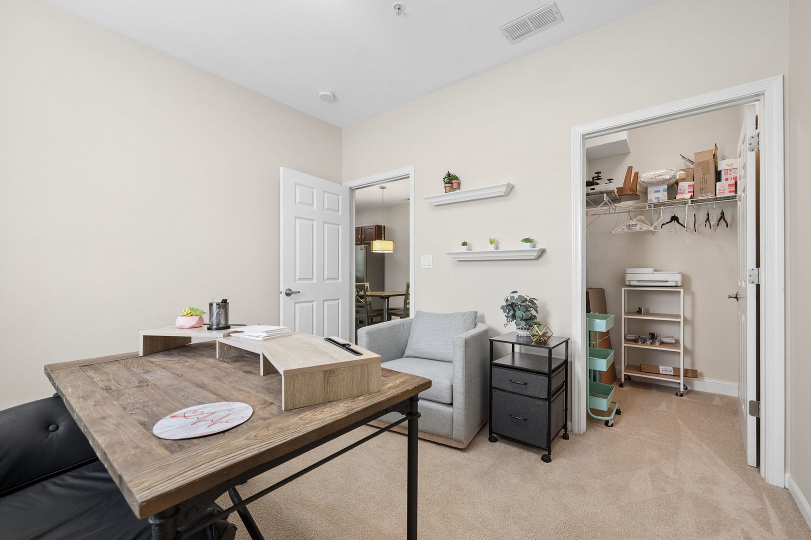 1032 SWIFT Road Unit: 1B