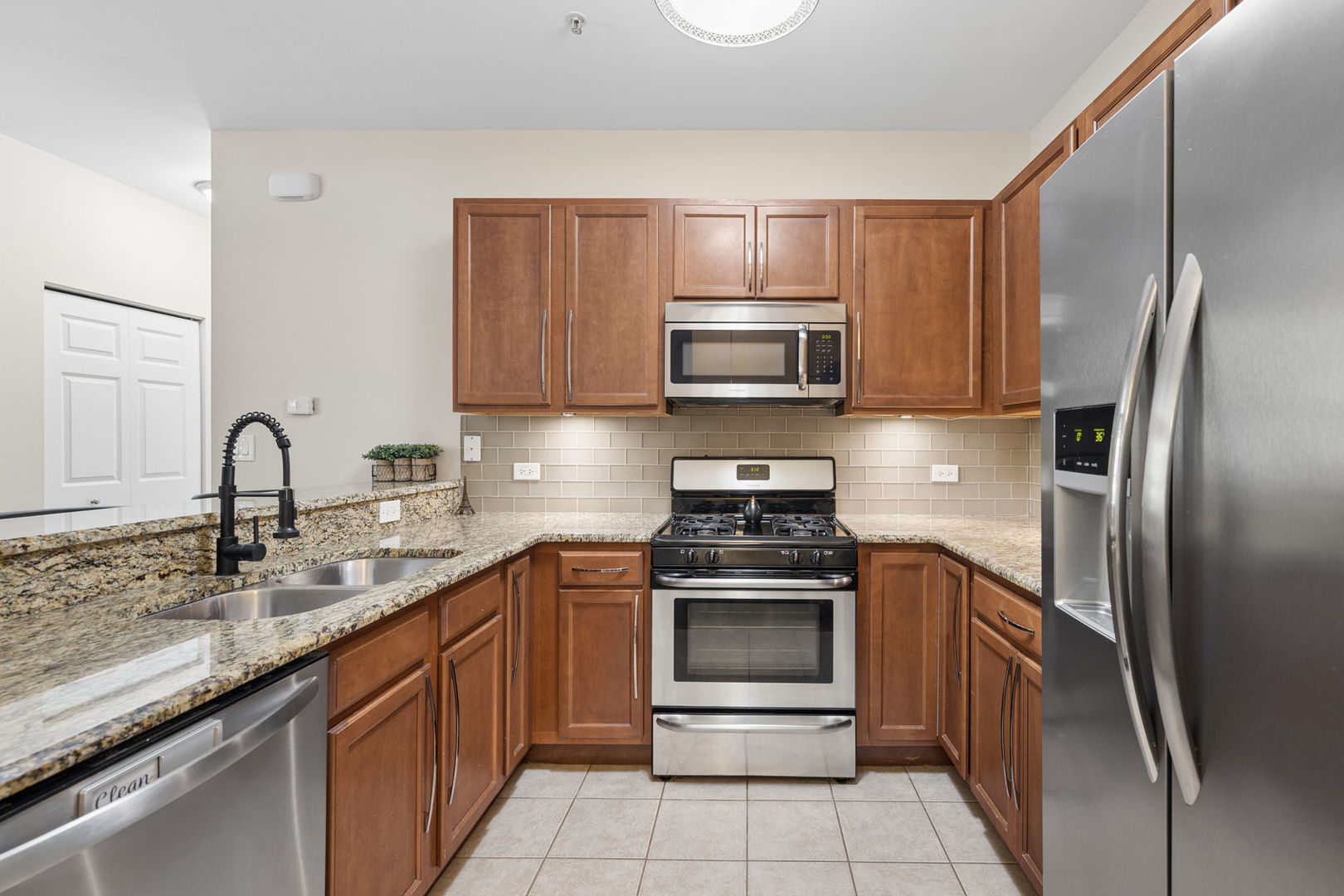 1032 SWIFT Road Unit: 1B