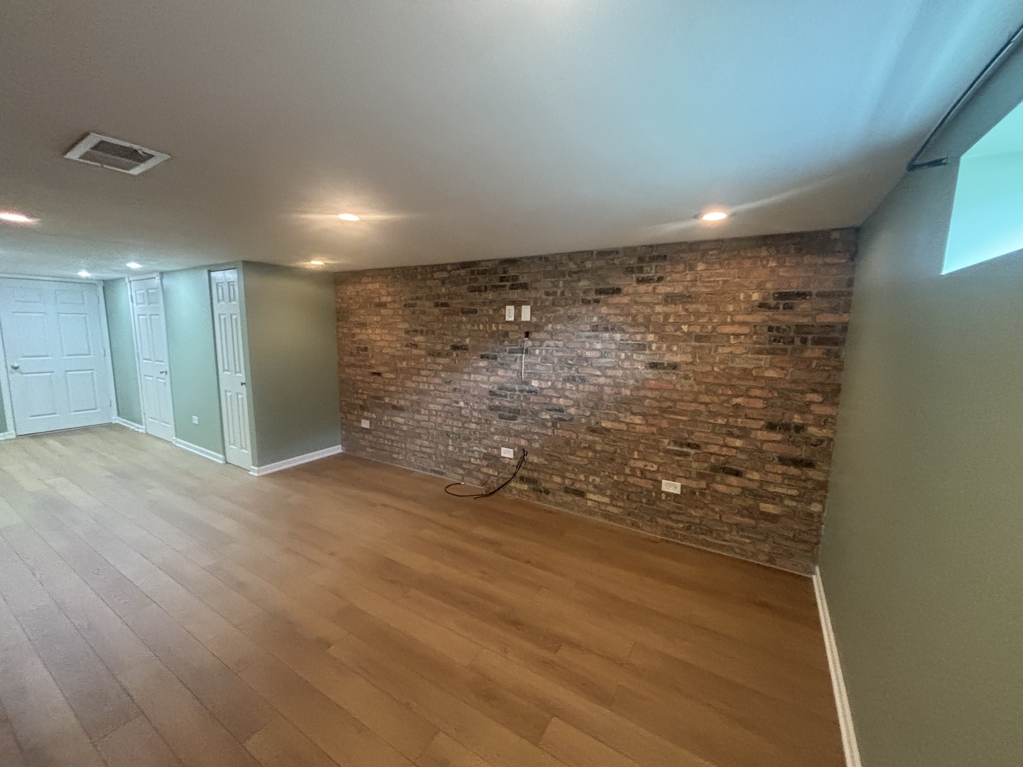 9047 W Poplar Road