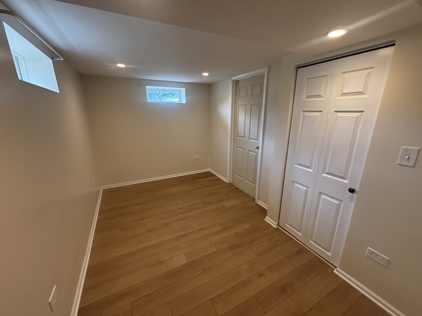 9047 W Poplar Road