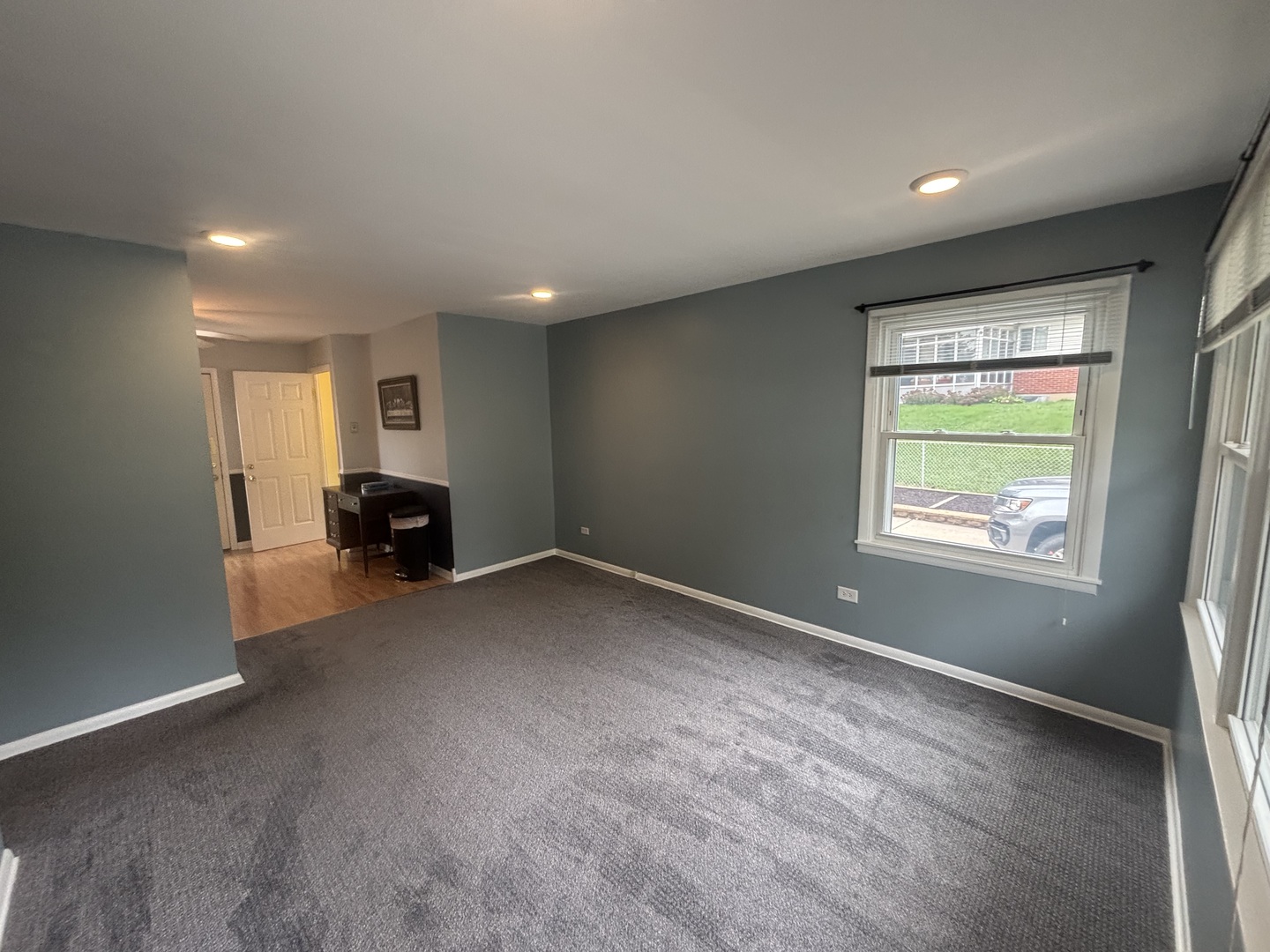 9047 W Poplar Road