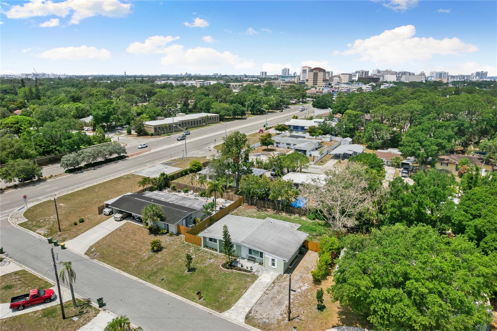 163 SUNWAY AVE