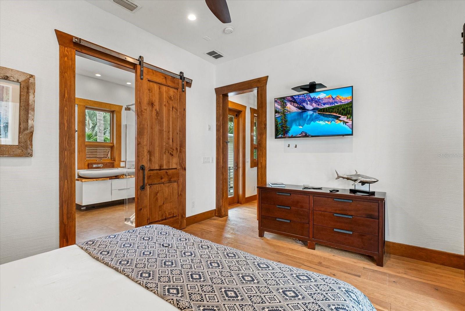 10216 46TH AVE W
