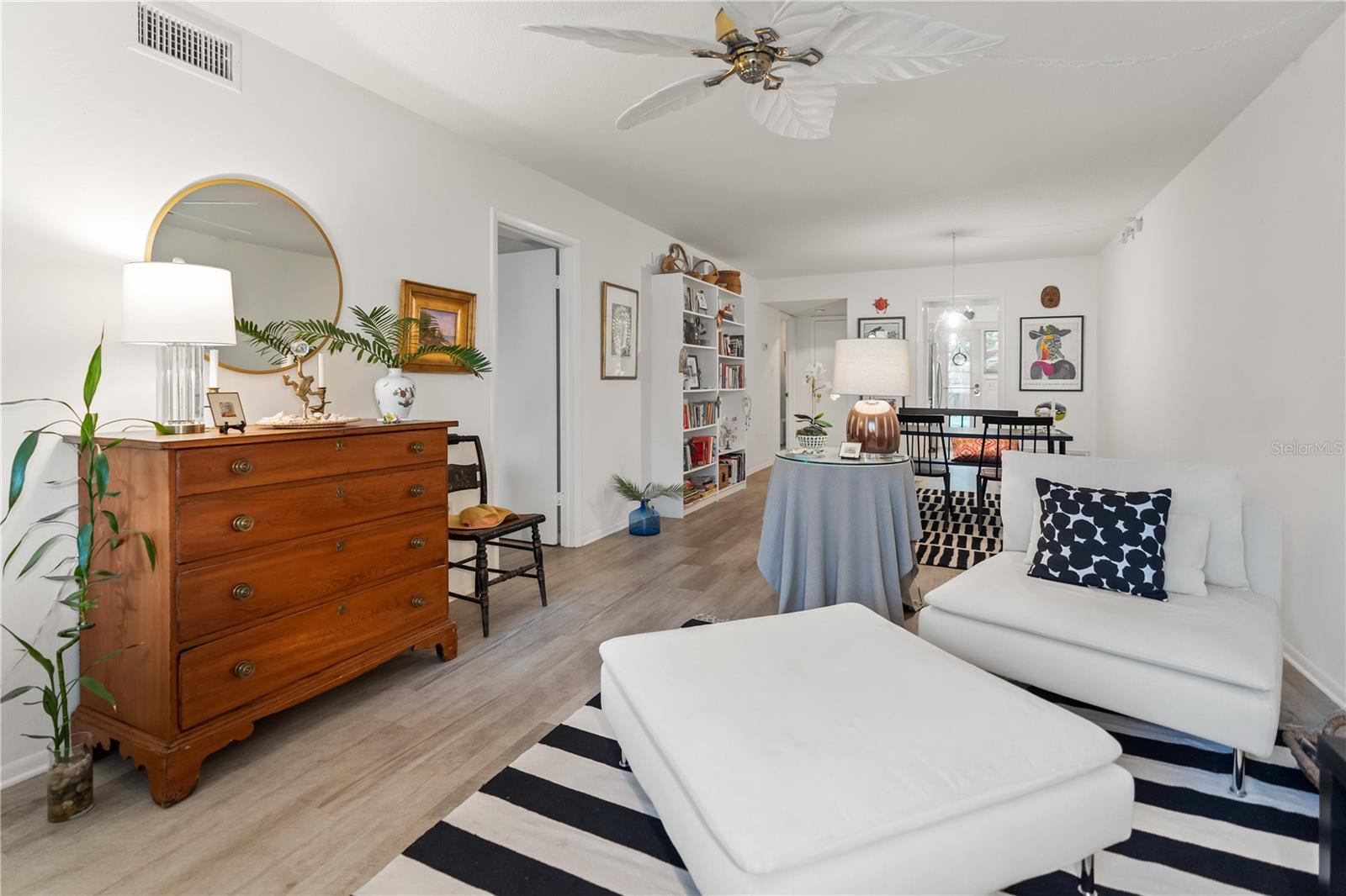 3711 ALMERIA AVE #3N