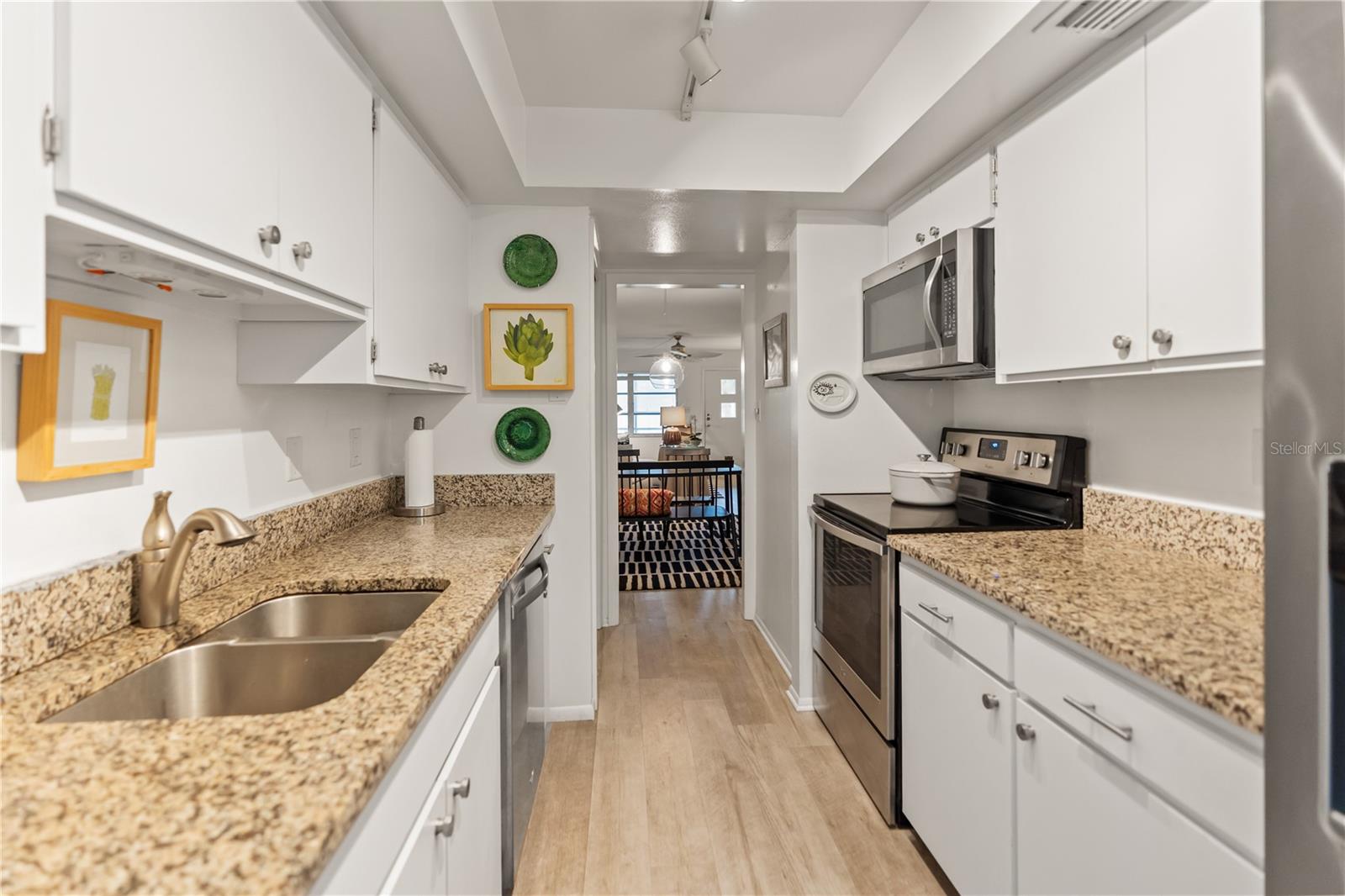 3711 ALMERIA AVE #3N