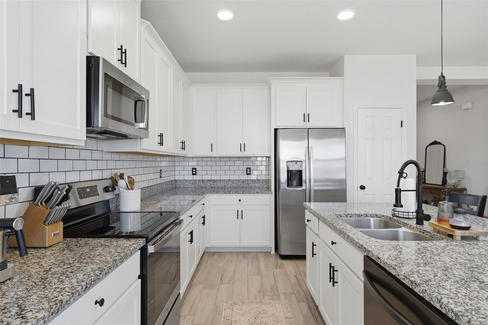 3010 MARINE GRASS DR