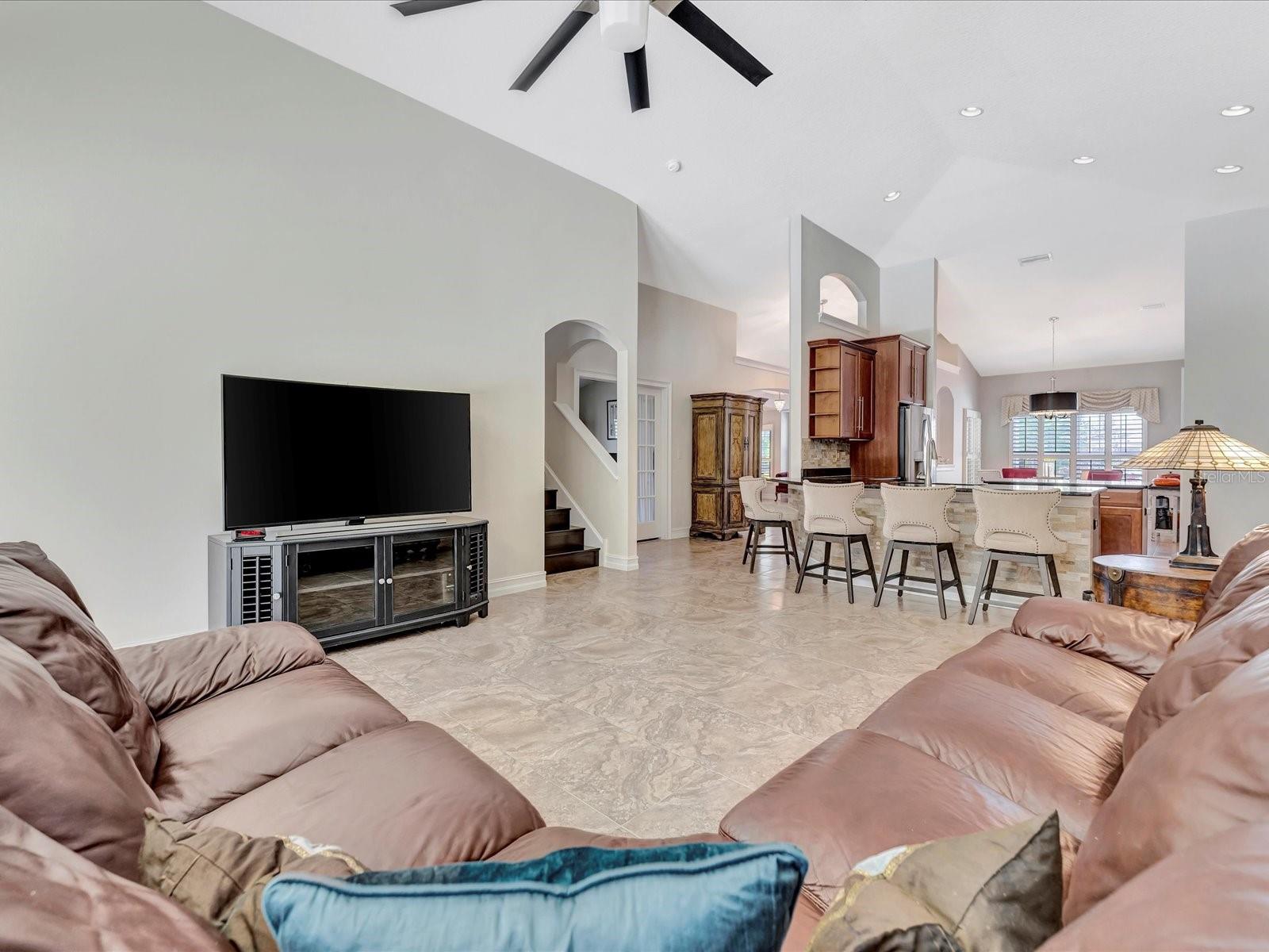 4731 BALBOA PARK LOOP W