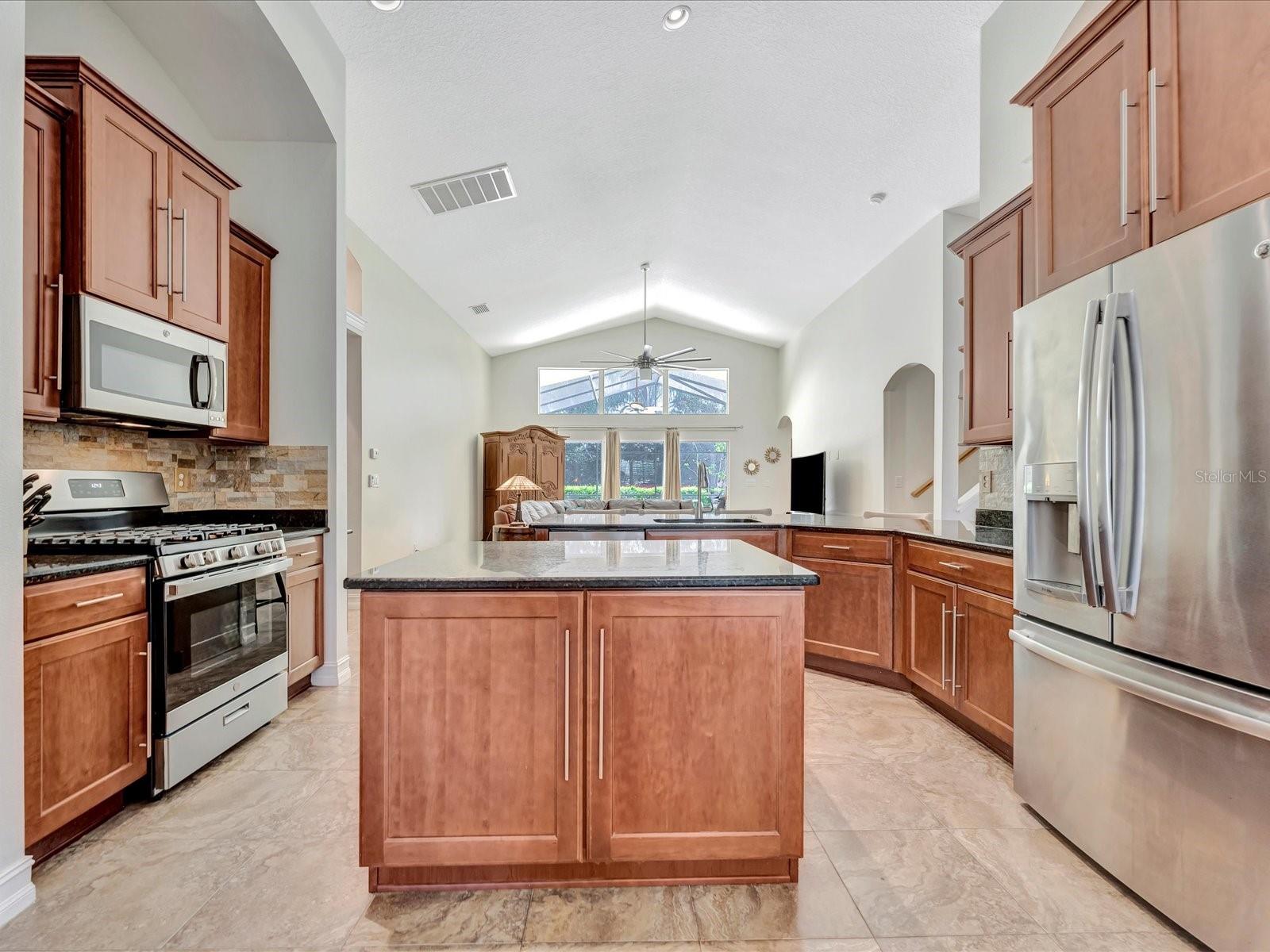 4731 BALBOA PARK LOOP W