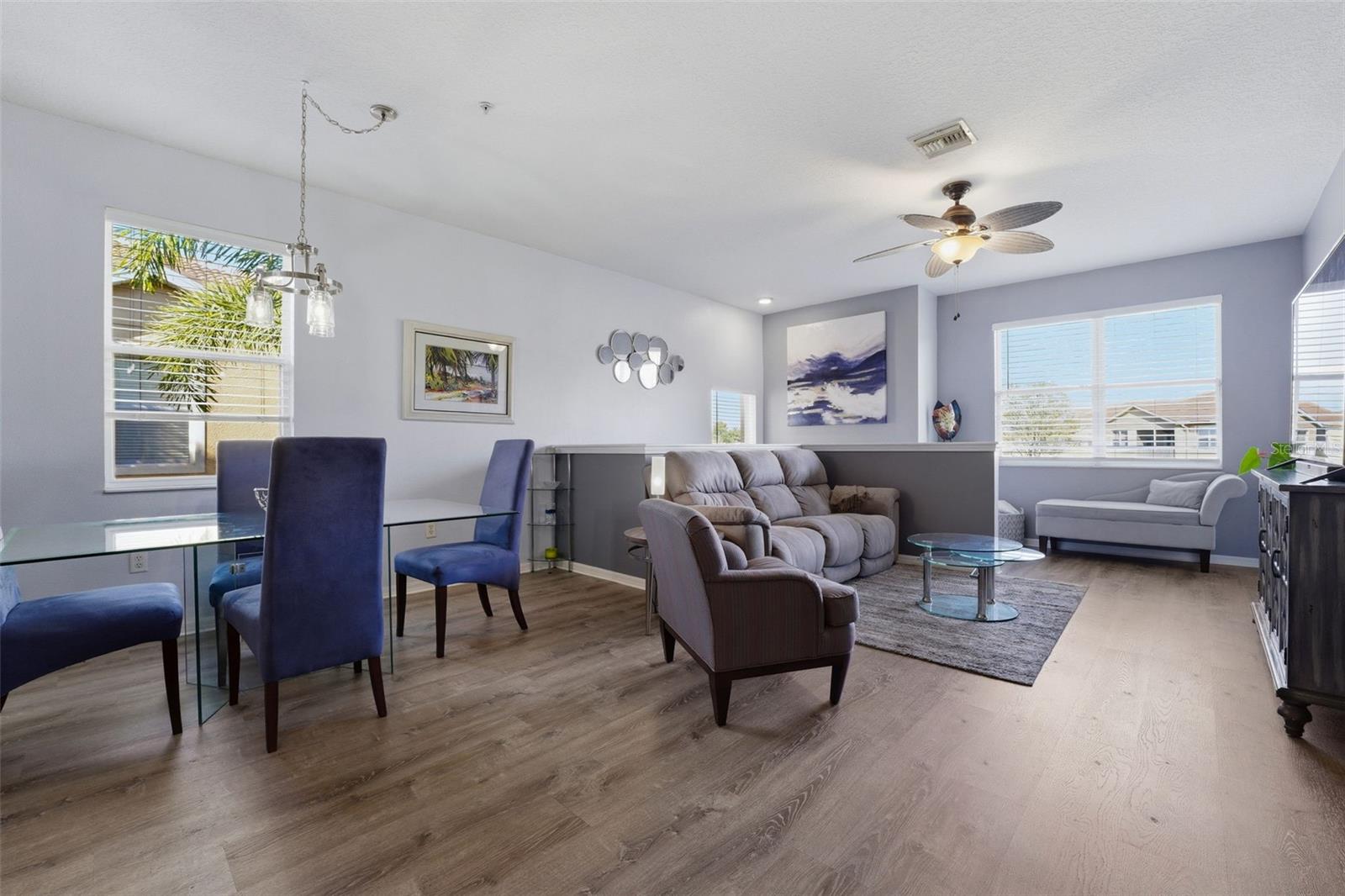 3758 PARKRIDGE CIR #24-201