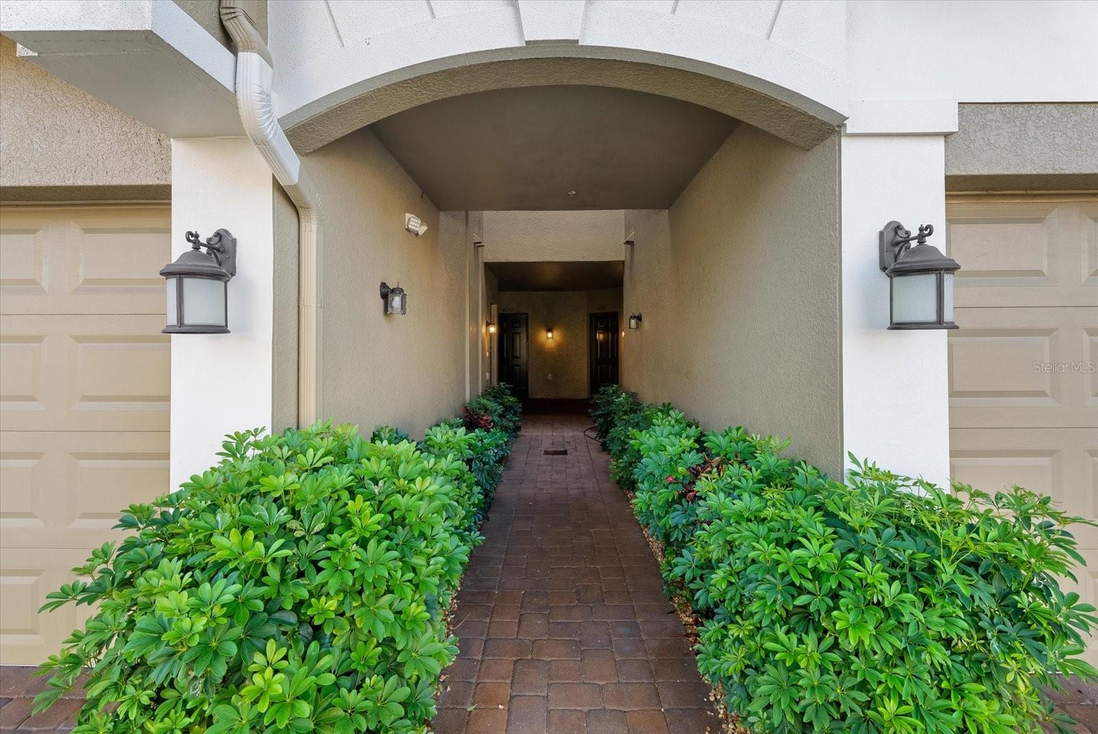 4190 OVERTURE CIR #511