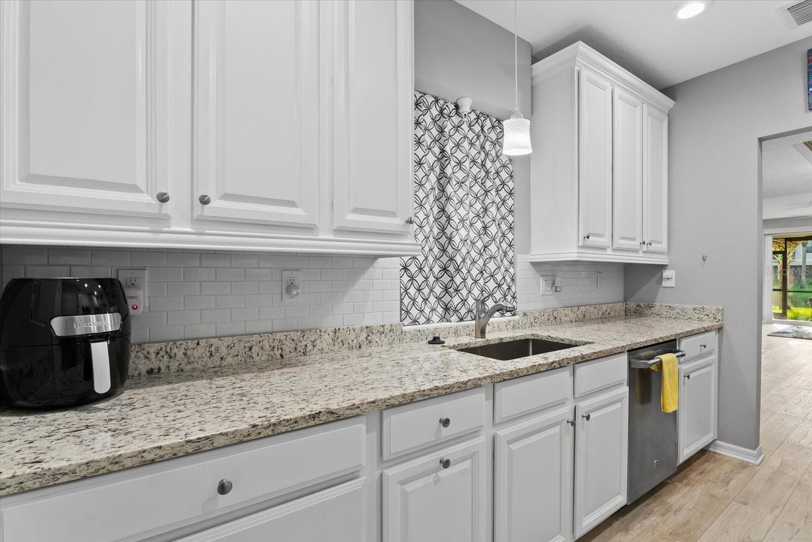 4190 OVERTURE CIR #511