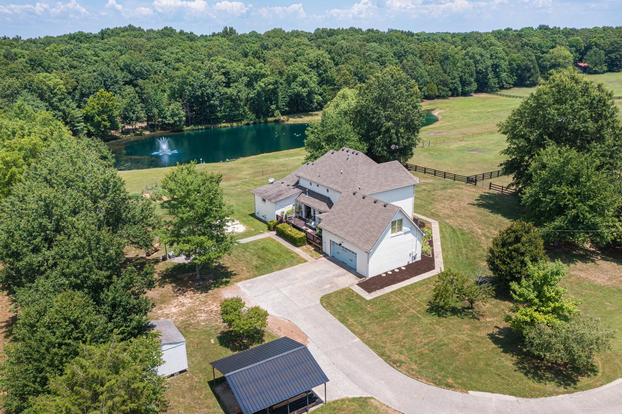 7788 Bear Trace