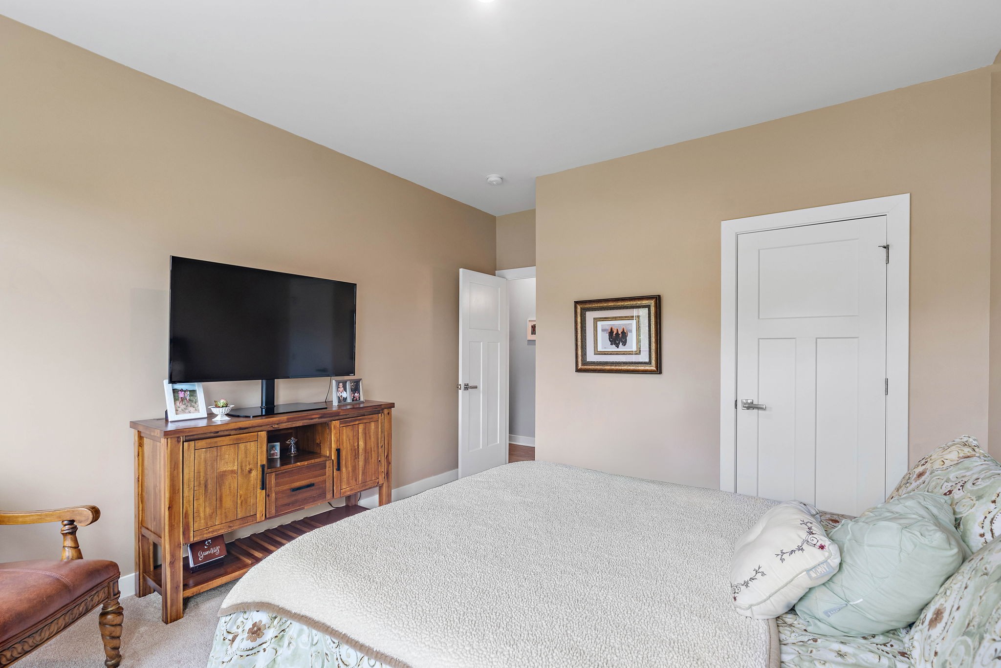 7216 Sky Meadow Dr