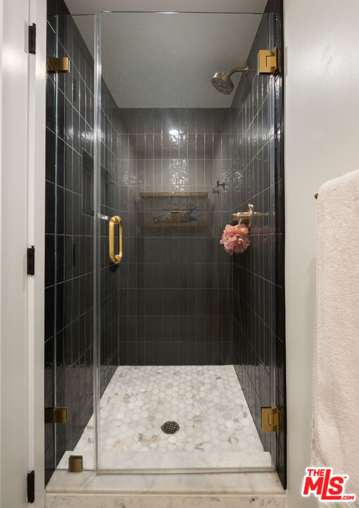 1000 S Westgate Ave Unit: 216