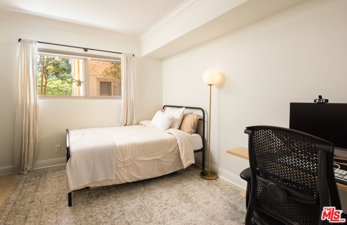 1000 S Westgate Ave Unit: 216