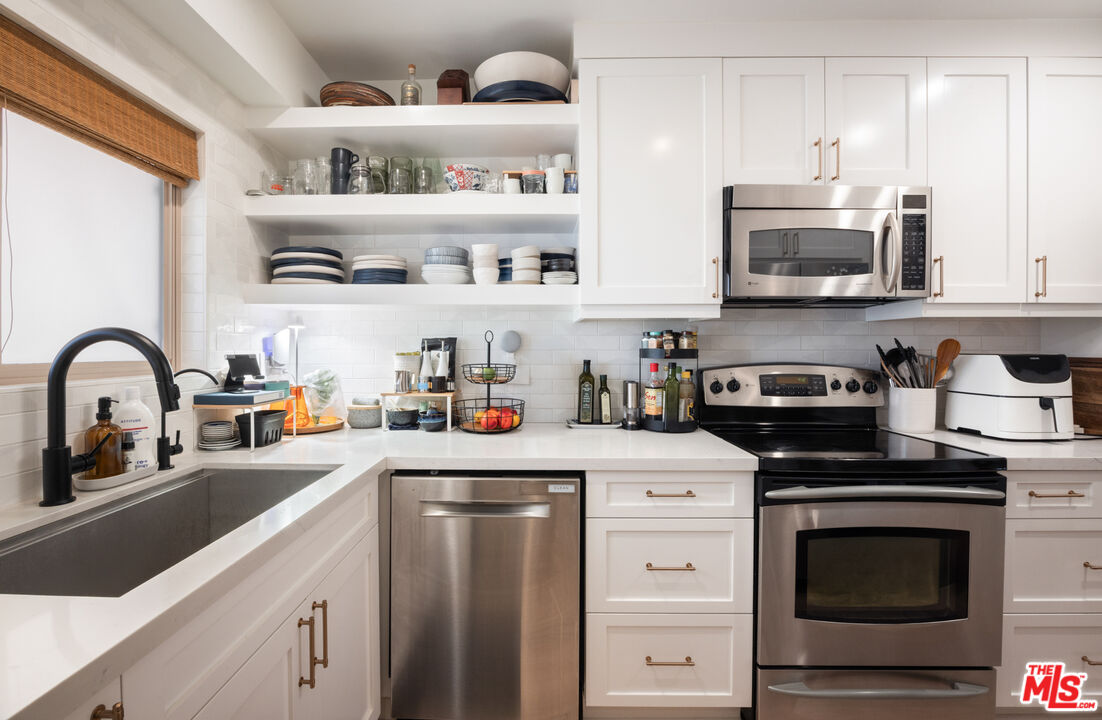 1000 S Westgate Ave Unit: 216
