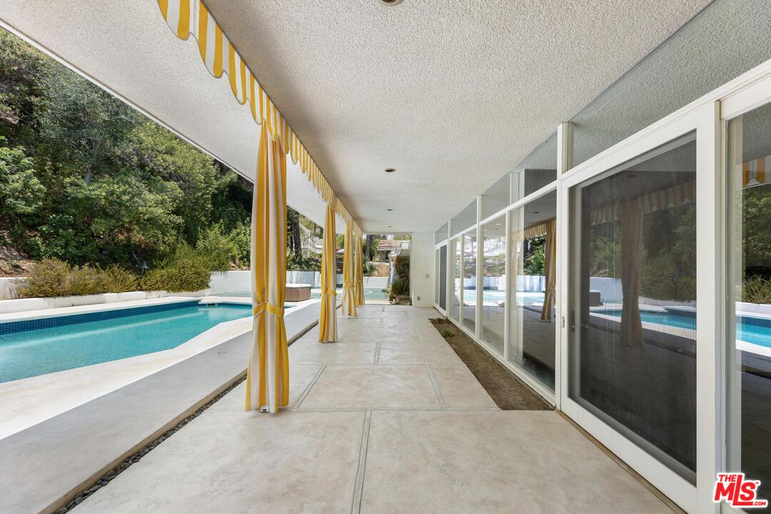 15515 Hamner Dr