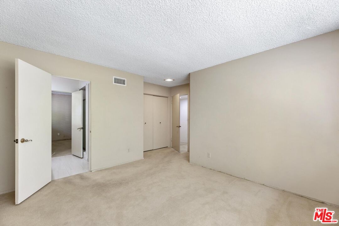 15515 Hamner Dr