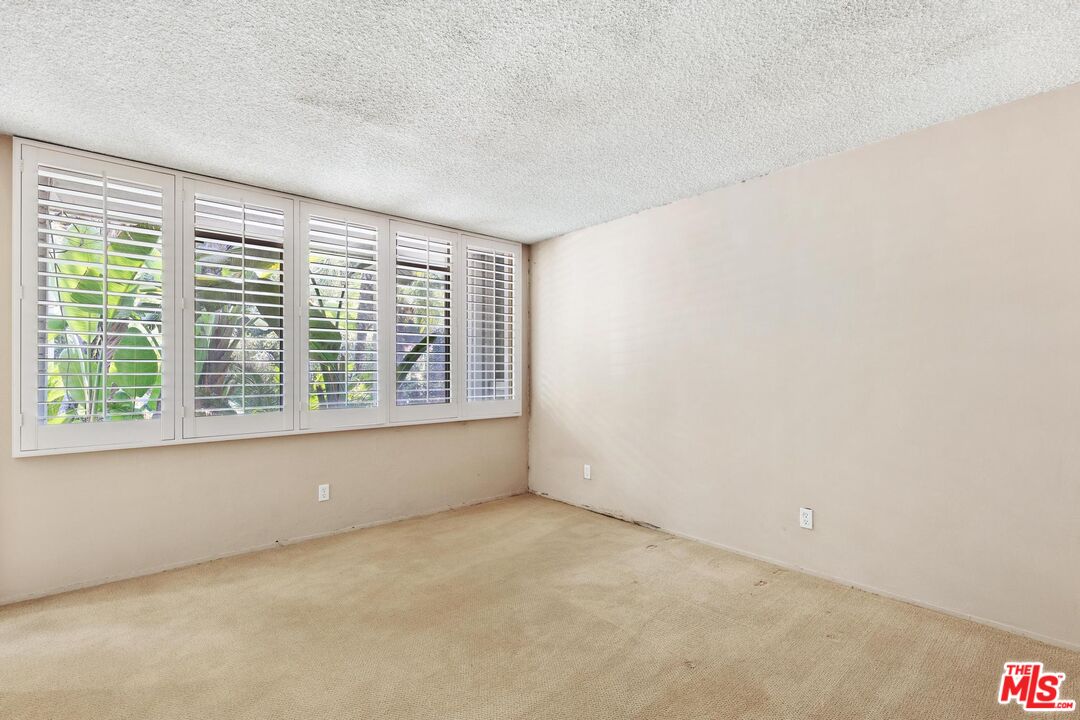 15515 Hamner Dr