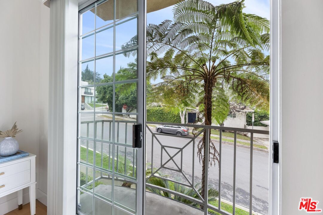 9880 Vidor Dr Unit: 104