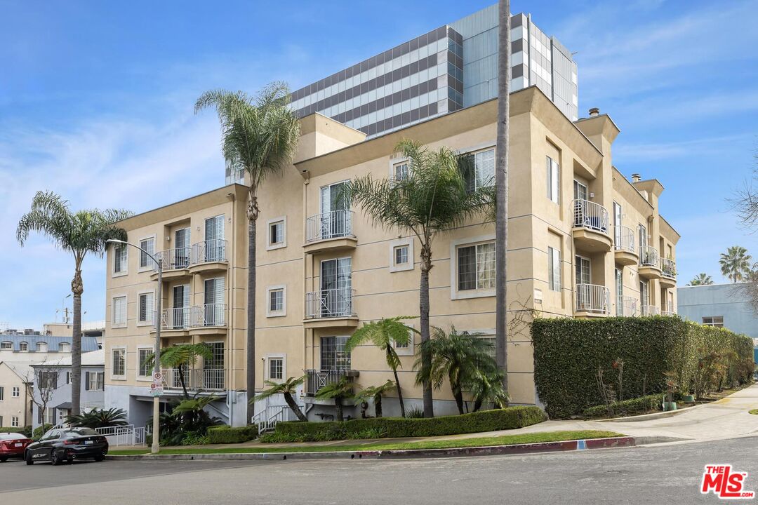 9880 Vidor Dr Unit: 104