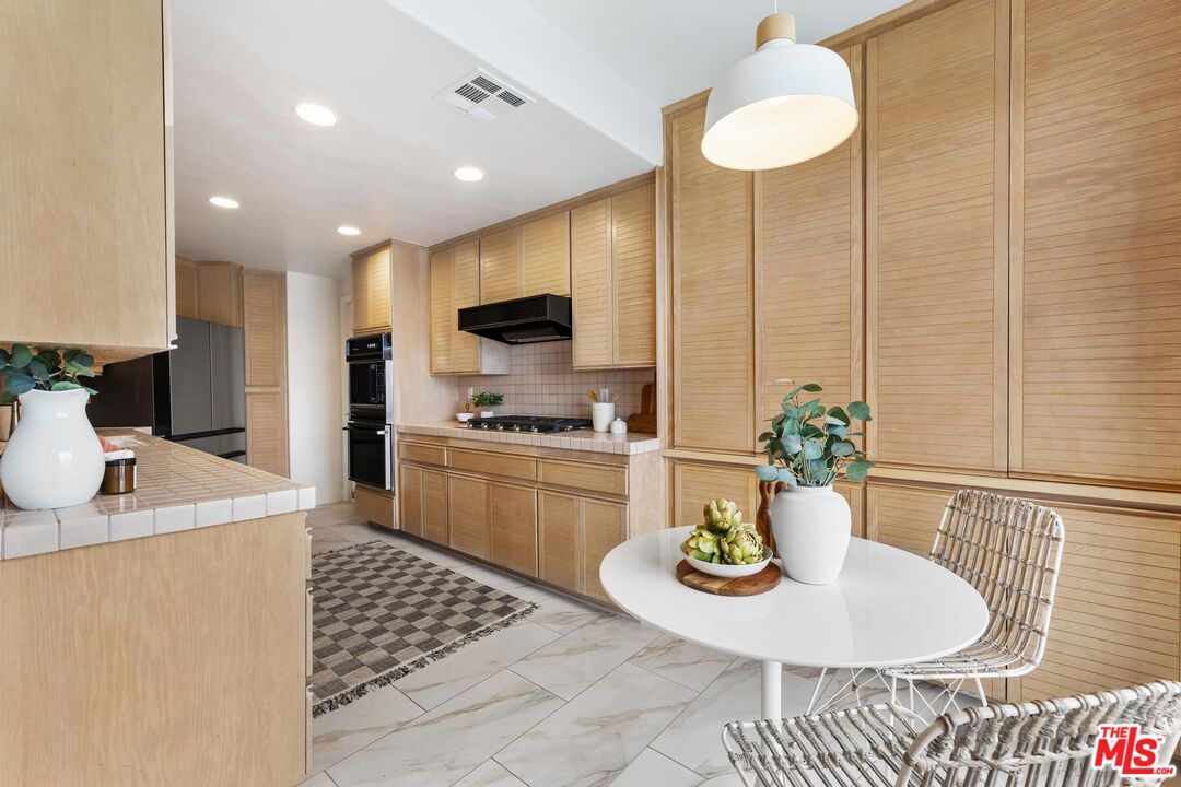 9880 Vidor Dr Unit: 104