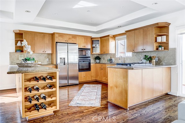 602 N Juanita AVE Unit: A