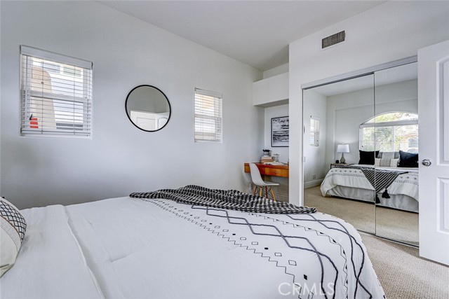 602 N Juanita AVE Unit: A