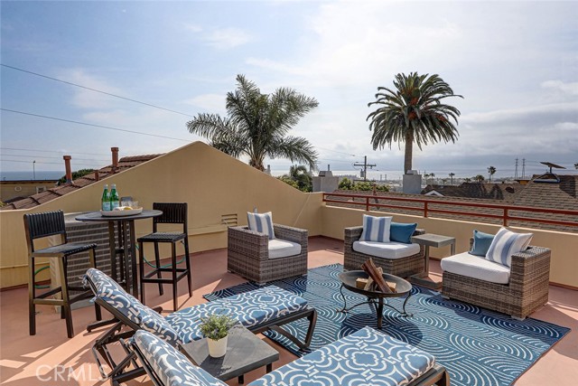 602 N Juanita AVE Unit: A