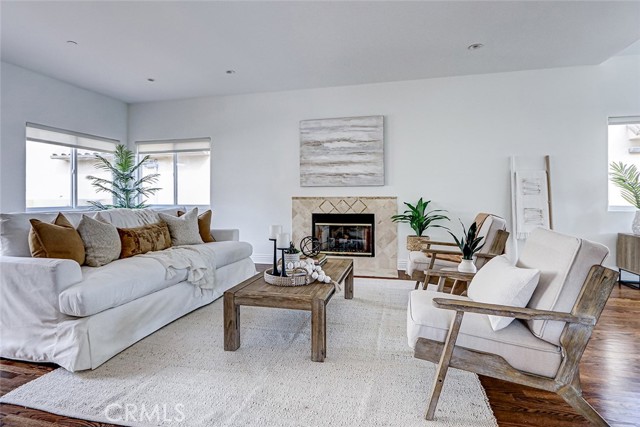 602 N Juanita AVE Unit: A