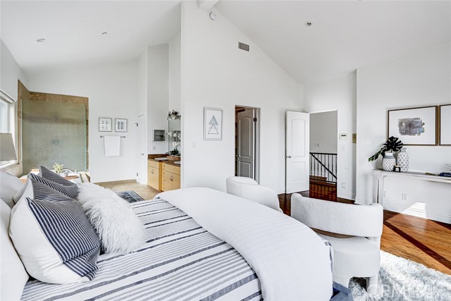 602 N Juanita AVE Unit: A