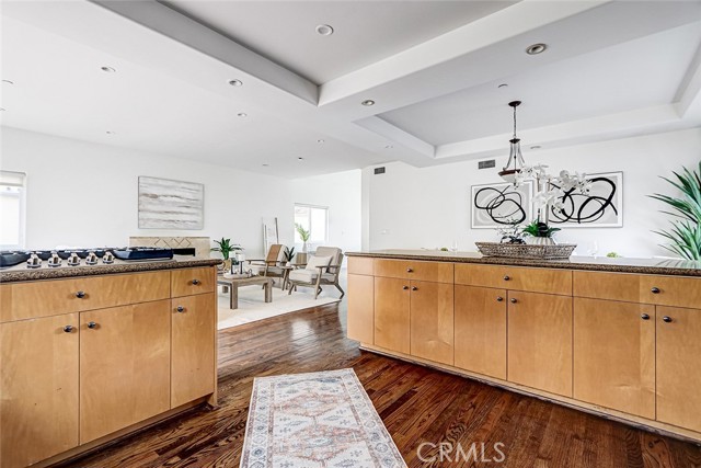 602 N Juanita AVE Unit: A