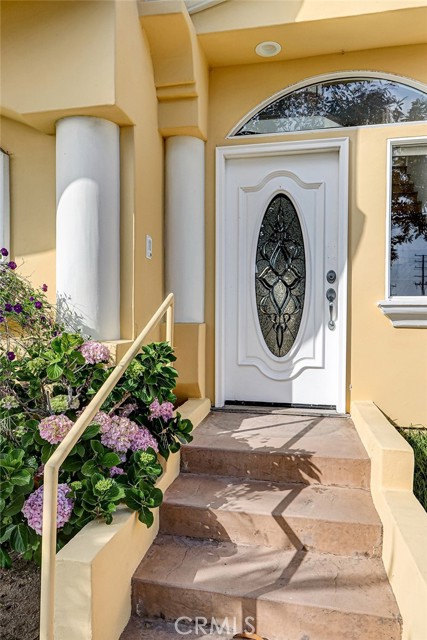 602 N Juanita AVE Unit: A