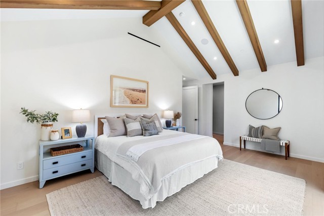 2206 Gates AVE Unit: A