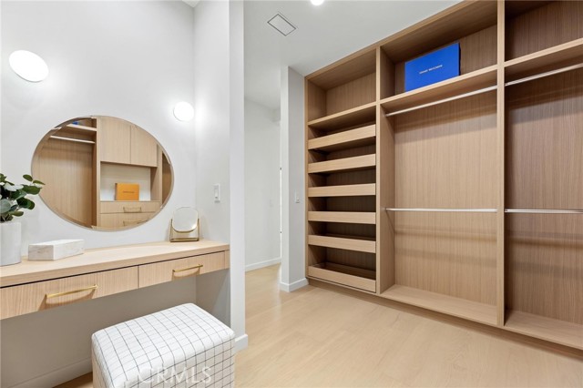 2206 Gates AVE Unit: A
