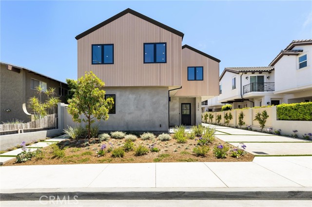 2206 Gates AVE Unit: A