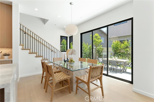 2206 Gates AVE Unit: A