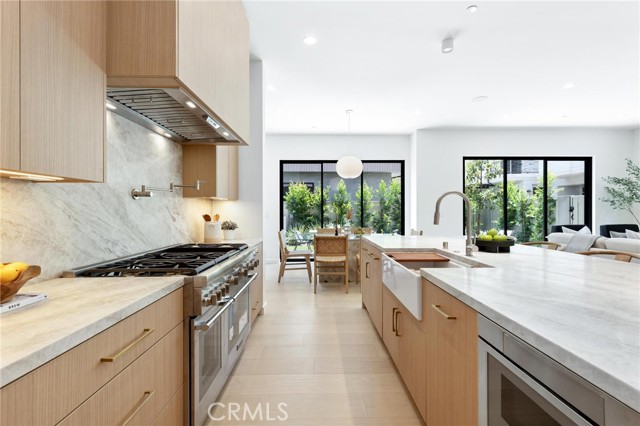 2206 Gates AVE Unit: A